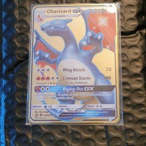 Charizard GX - Pokémon Gold Card